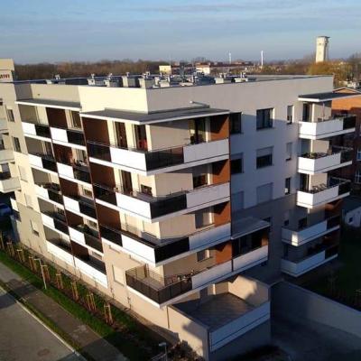 Osiedla apartamentowców we Wrocławiu i Inowrocławiu